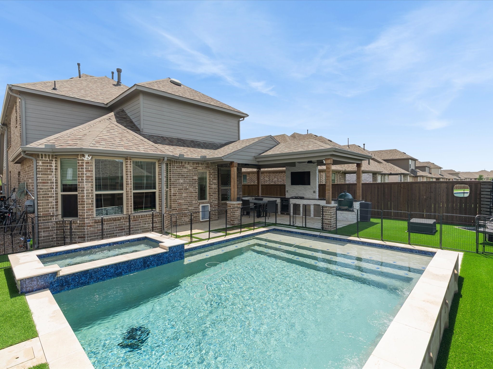 2013 Jumper Fields Drive Aubrey TX 76227