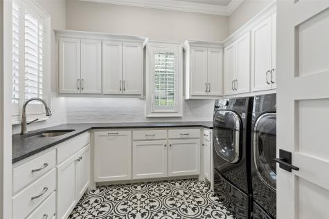 6805 Mulhouse Court Plano TX 75024