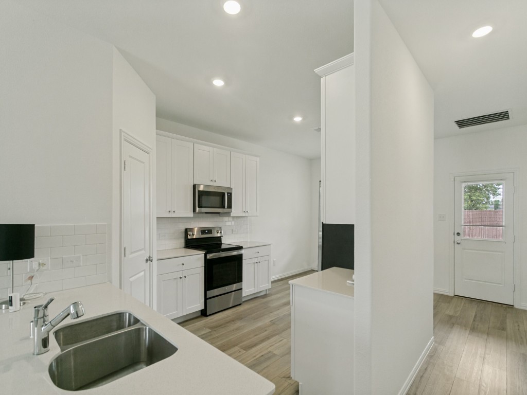 416 Ardsley Lane Princeton TX 75407
