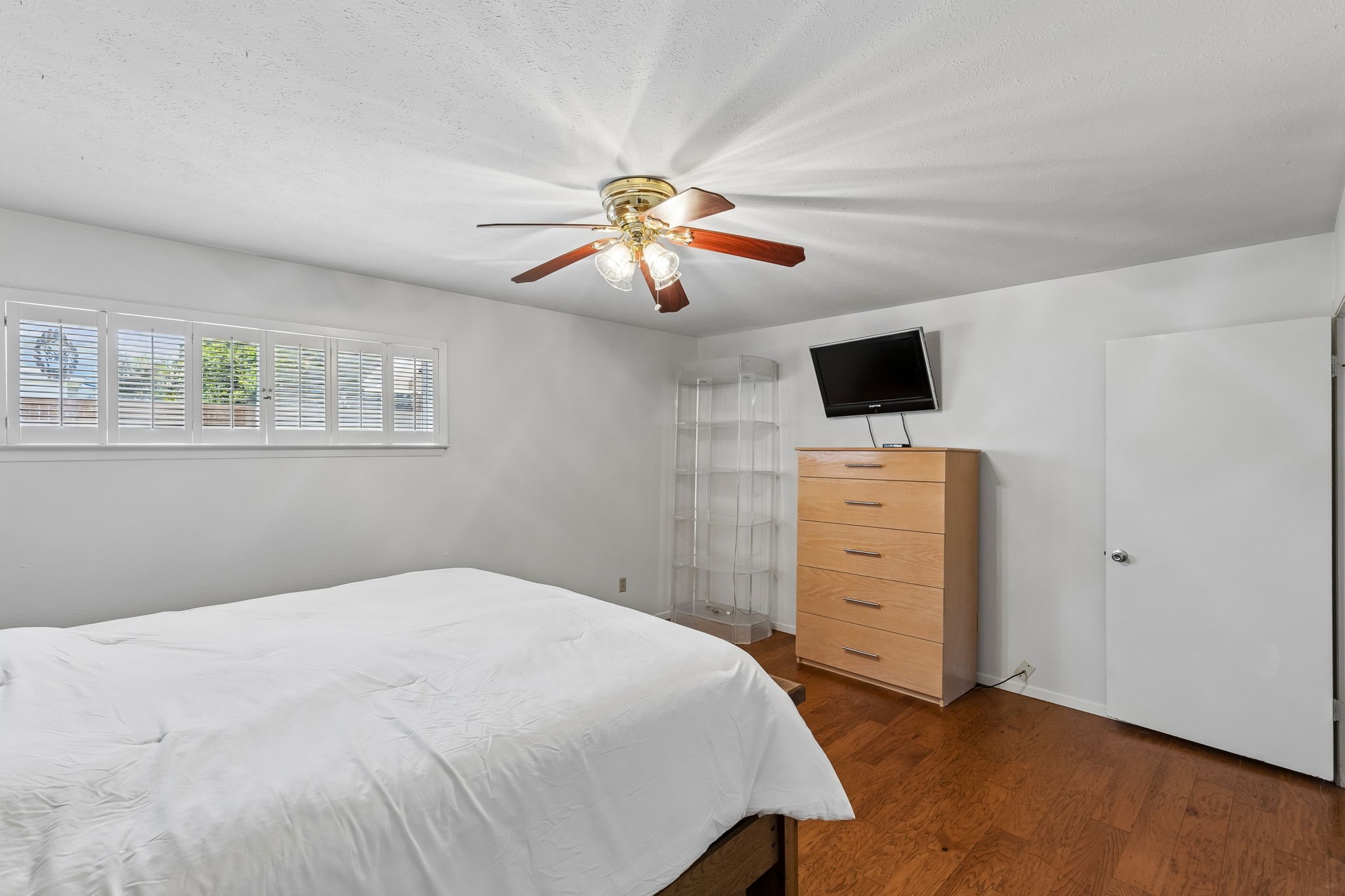 13530 Far Hills Lane Dallas TX 75240