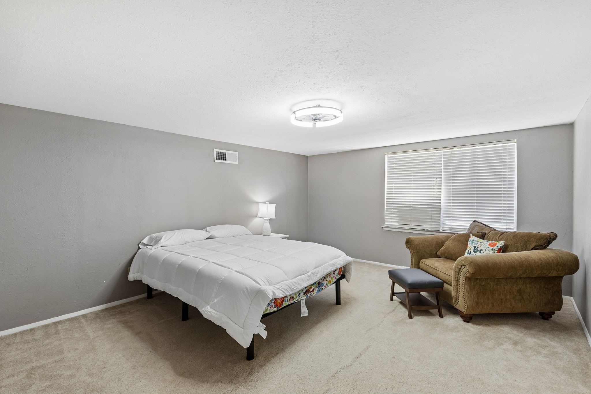 13530 Far Hills Lane Dallas TX 75240