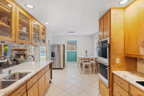 13530 Far Hills Lane Dallas TX 75240