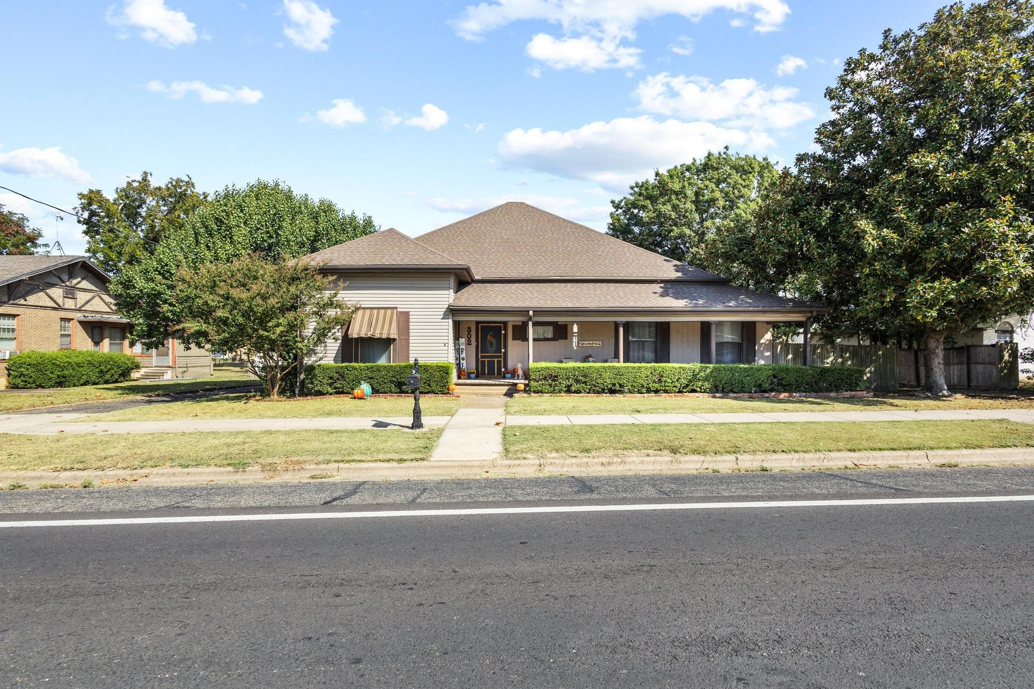 302 W Main Street Honey Grove TX 75446