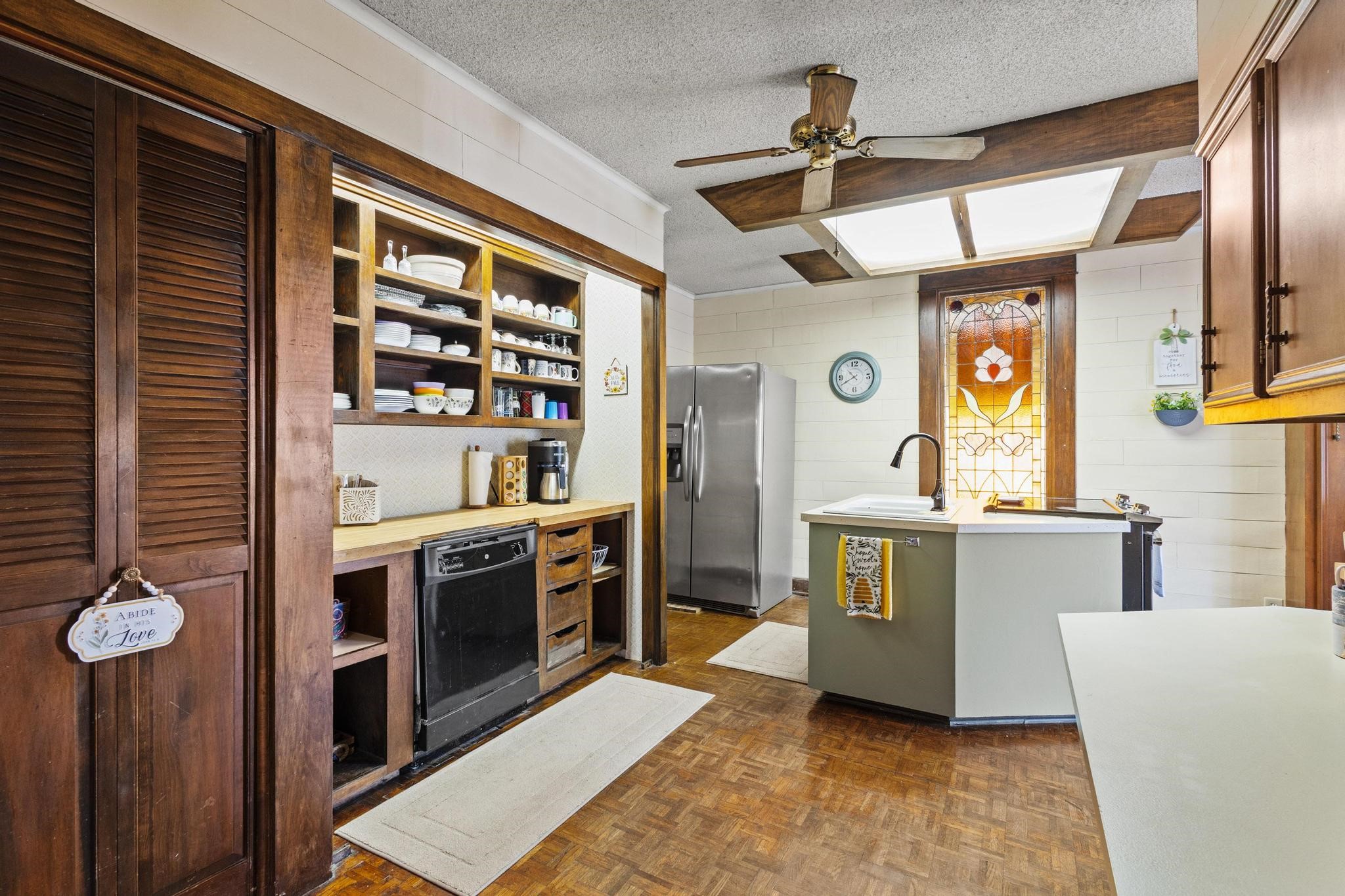 302 W Main Street Honey Grove TX 75446