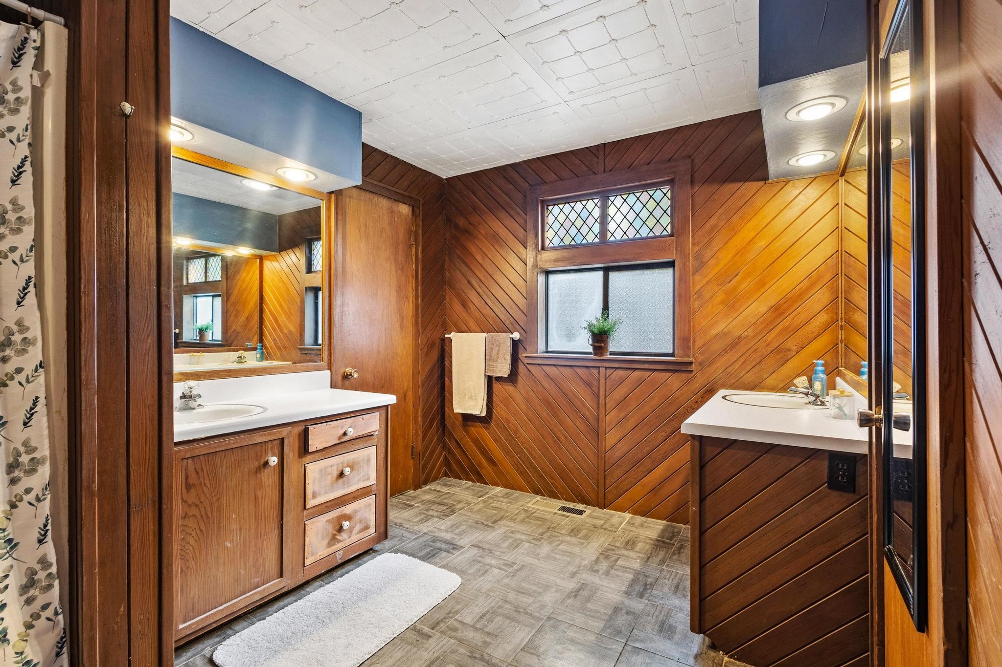 302 W Main Street Honey Grove TX 75446