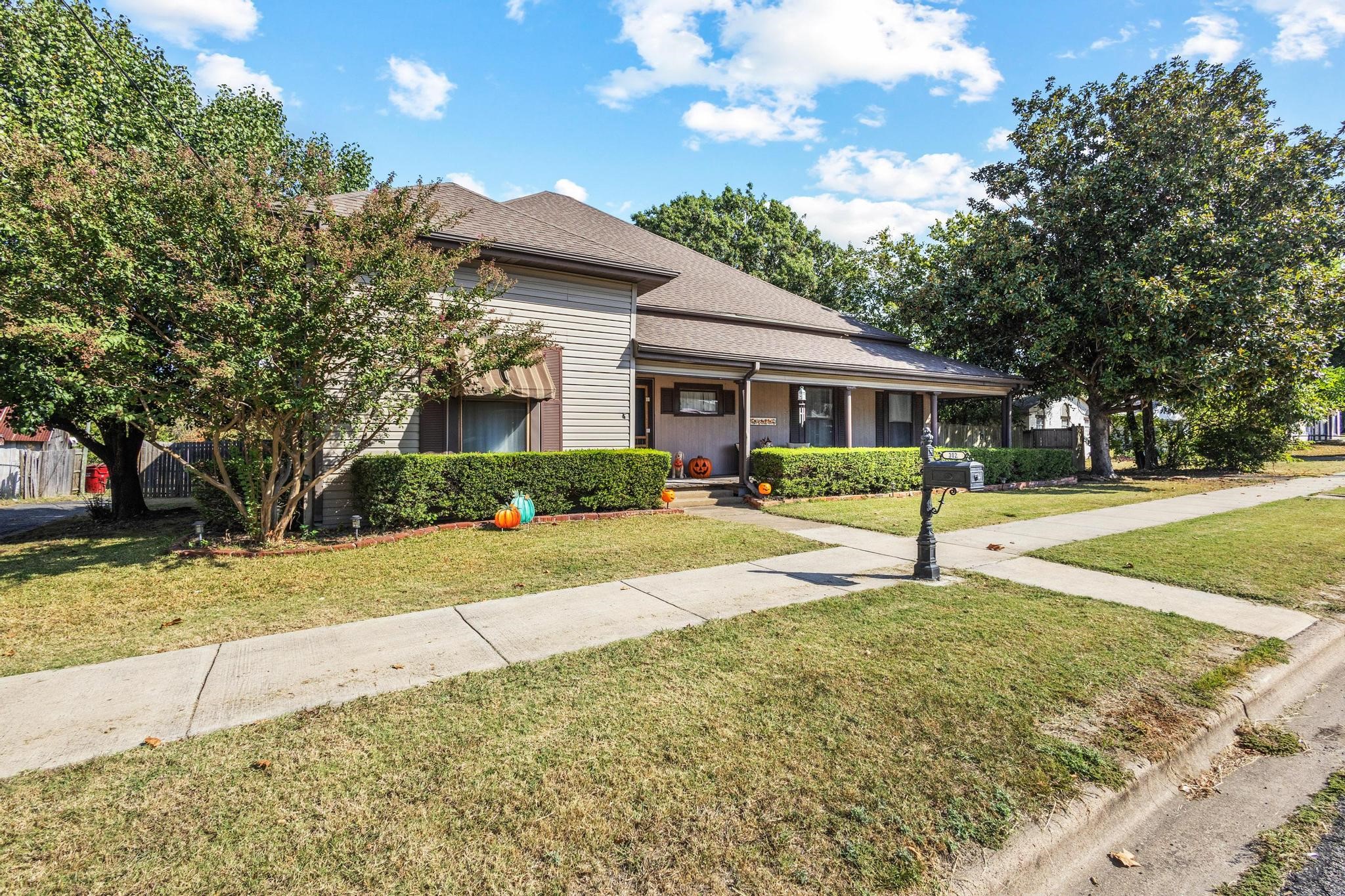 302 W Main Street Honey Grove TX 75446
