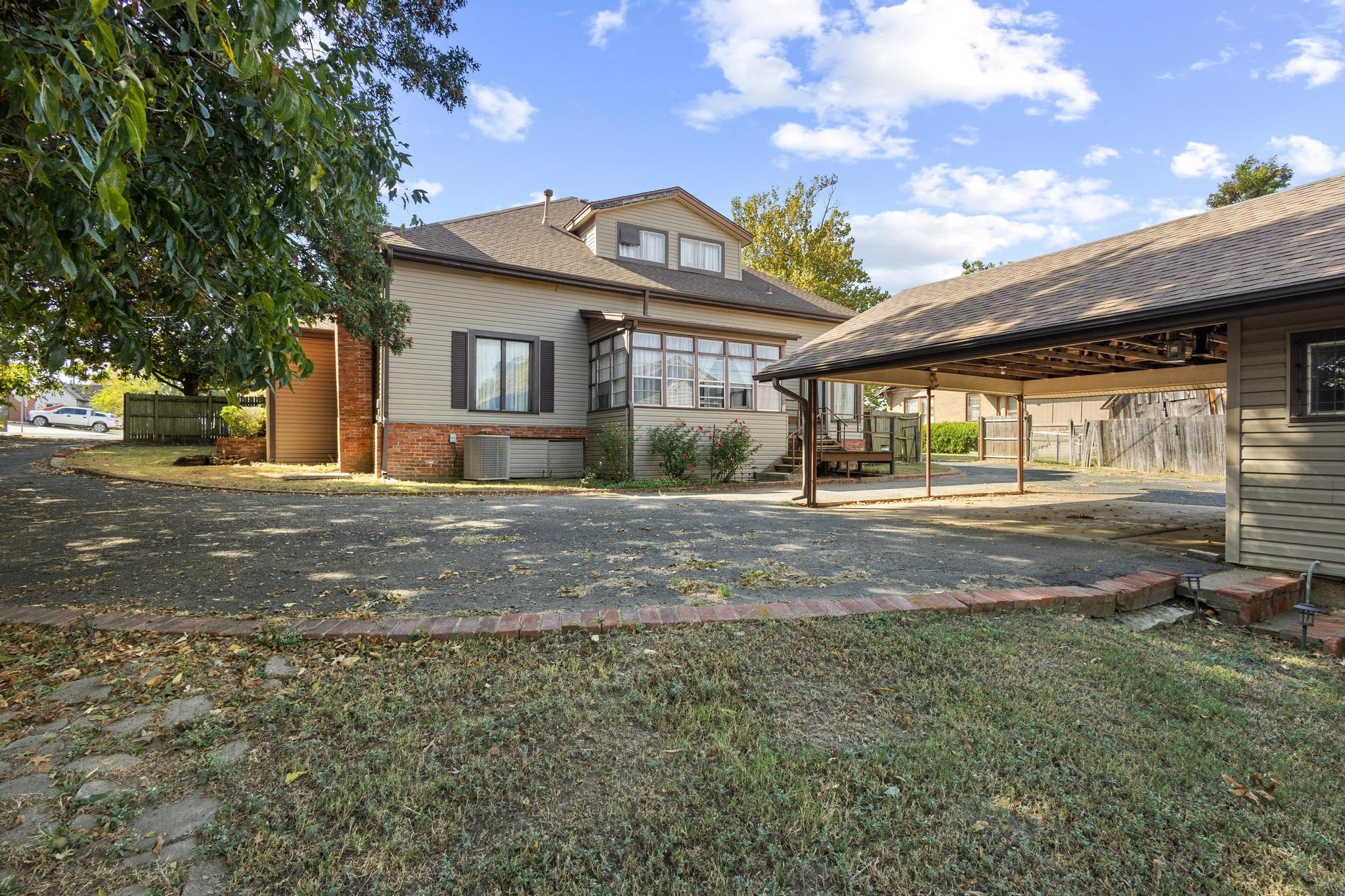 302 W Main Street Honey Grove TX 75446