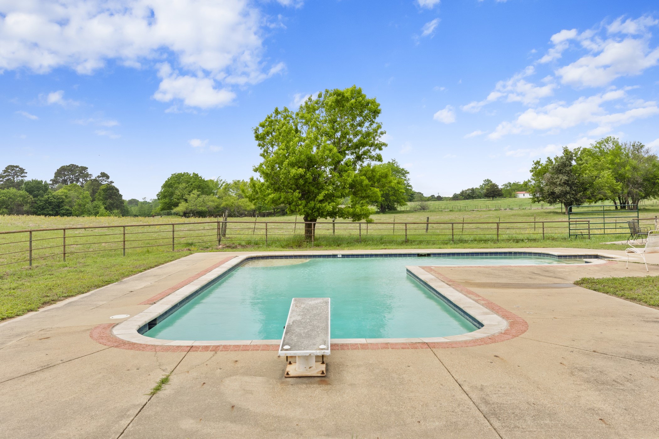 7626 Fm 1002 S Big Sandy TX 75755