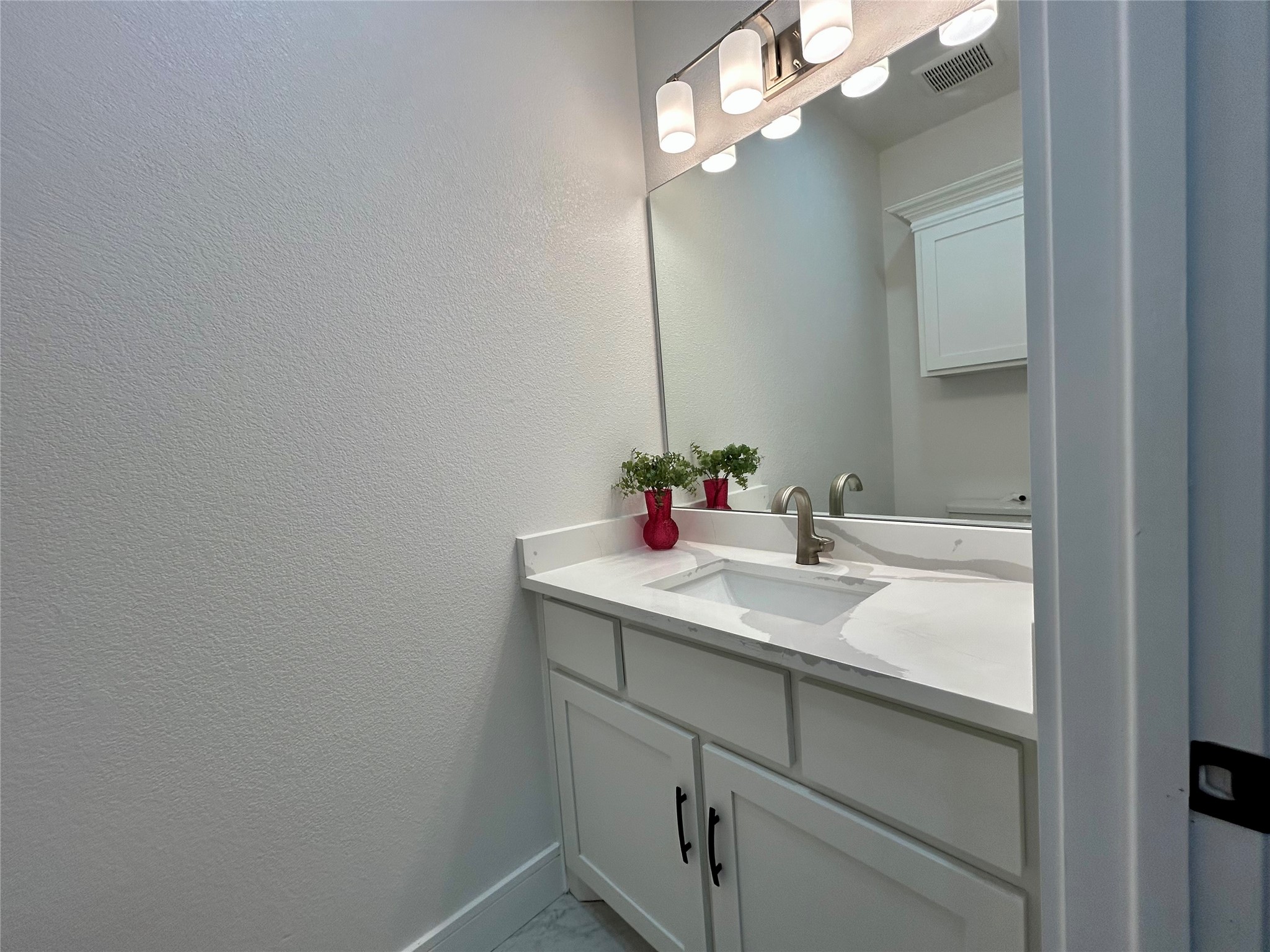 802 S Medora Street Terrell TX 75160