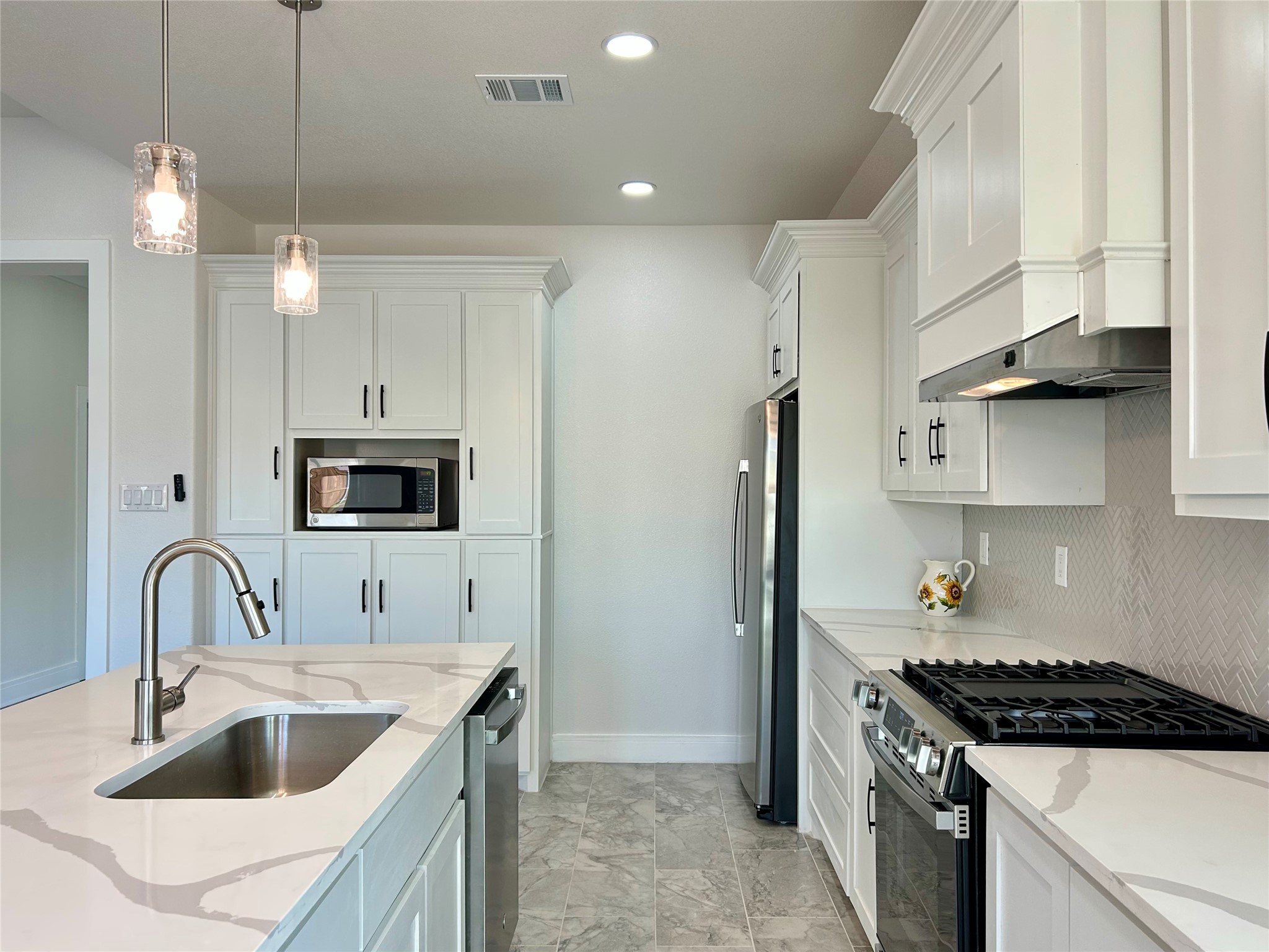 802 S Medora Street Terrell TX 75160