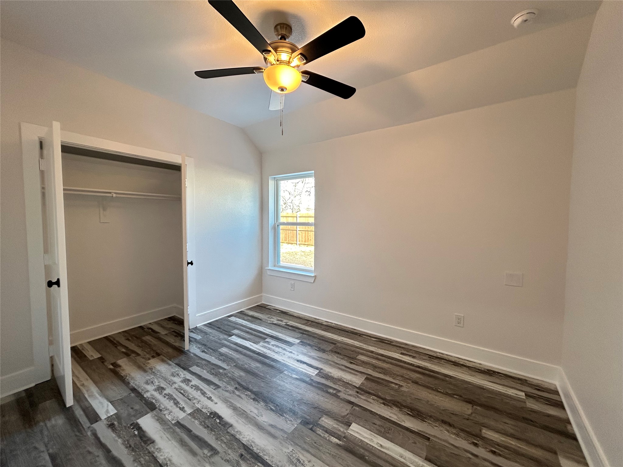 802 S Medora Street Terrell TX 75160