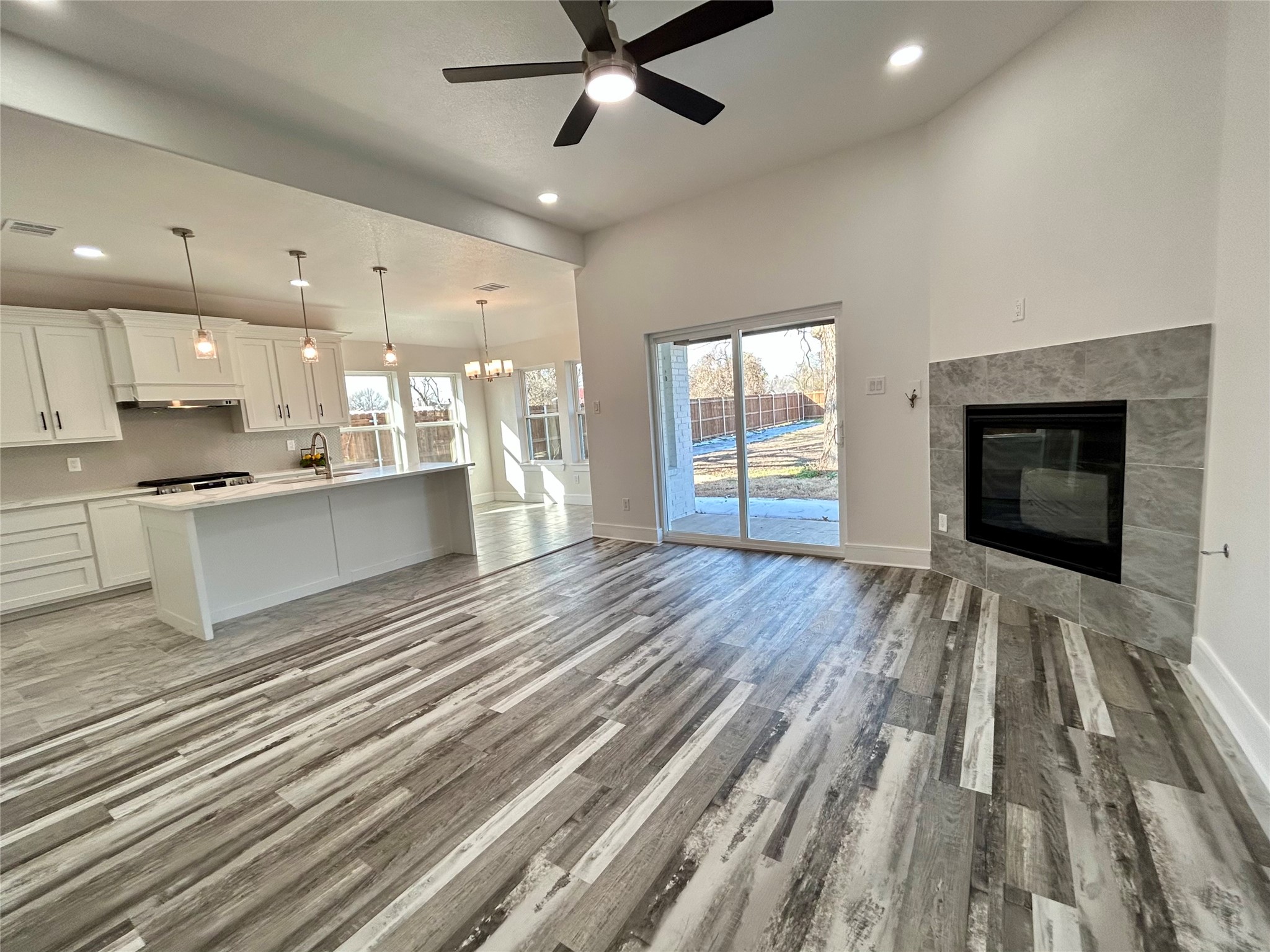 802 S Medora Street Terrell TX 75160