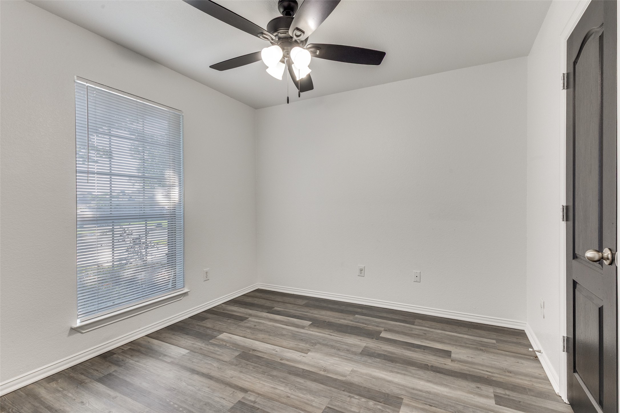 741 Oak Park Drive Azle TX 76020