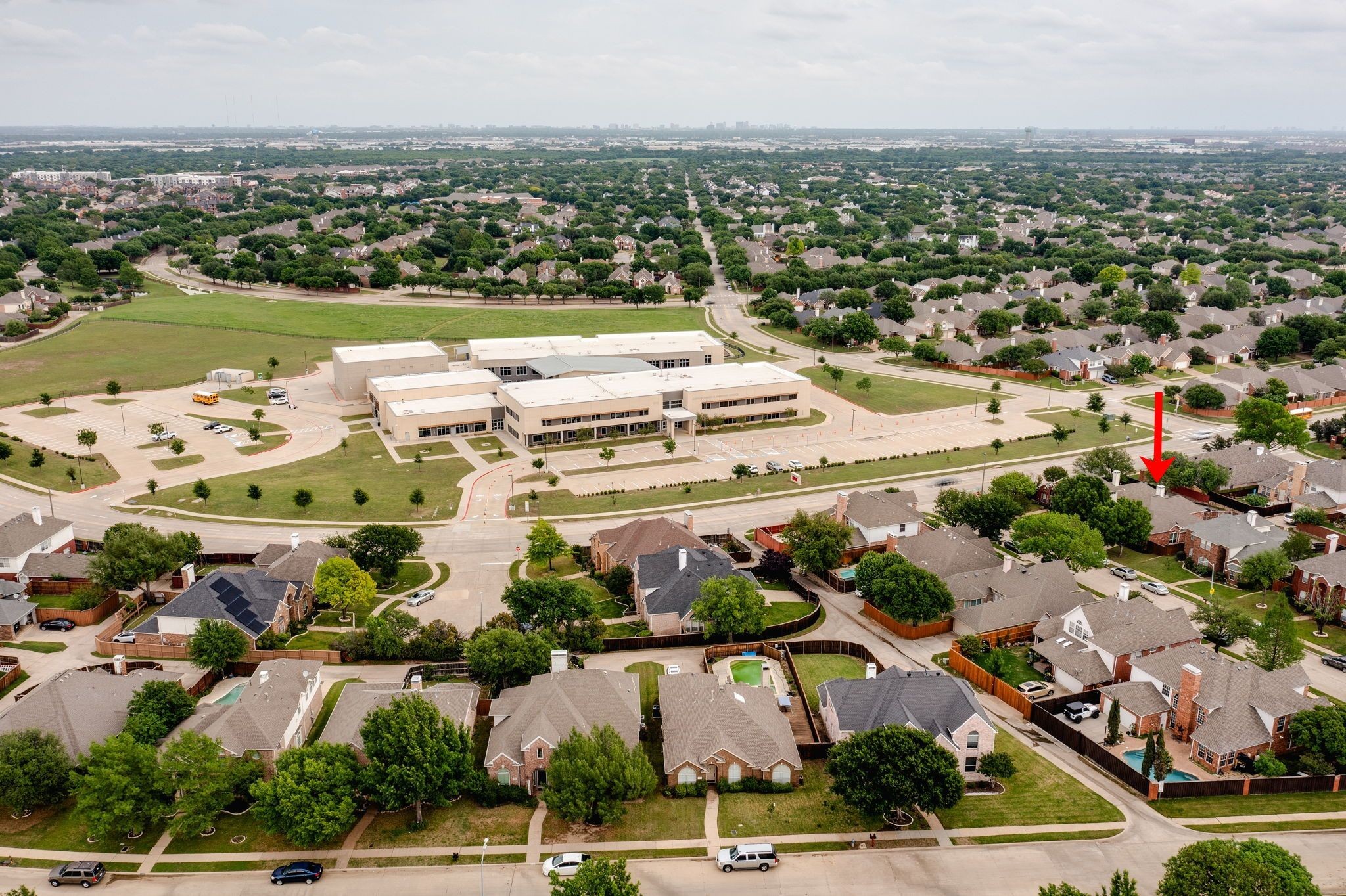 1404 Valley Trail Irving TX 75063
