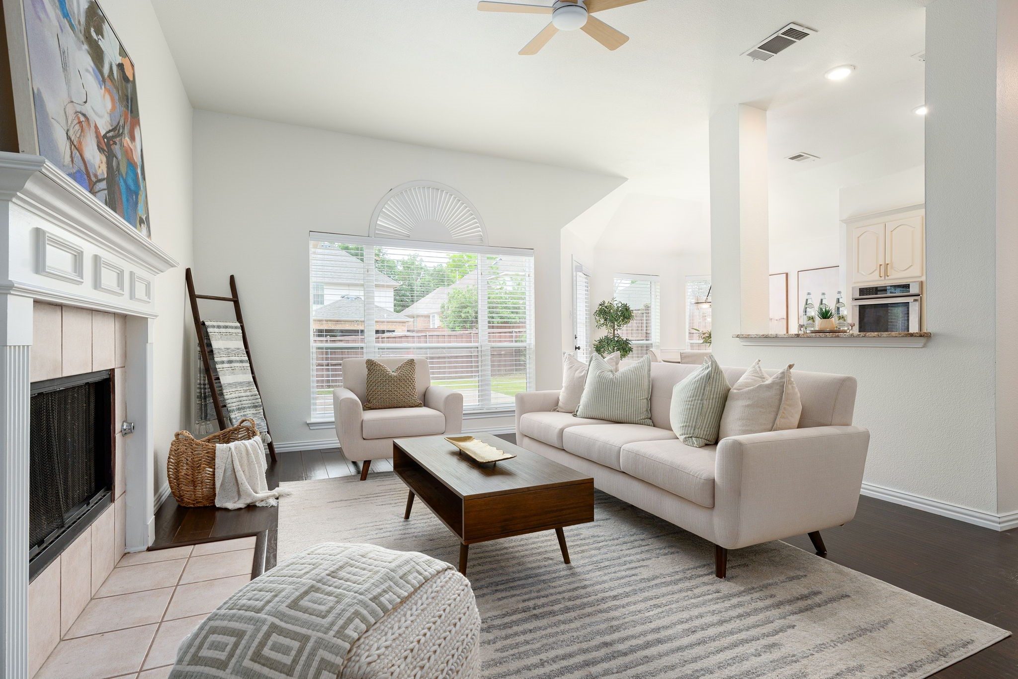 1404 Valley Trail Irving TX 75063