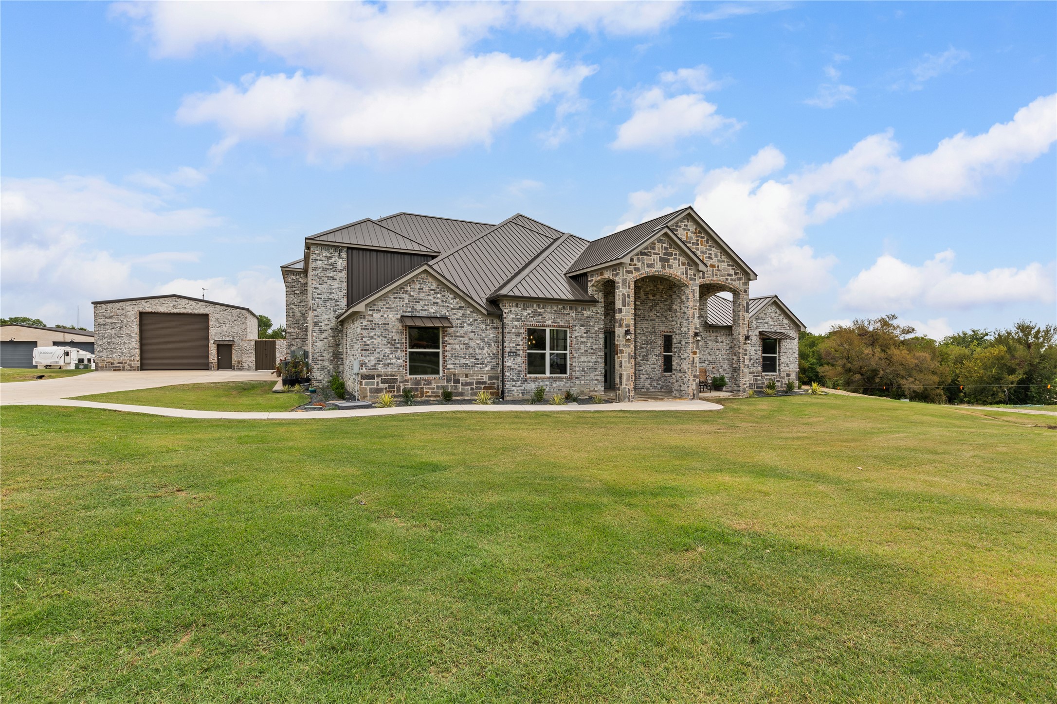 5705 Autumn Trail Celina TX 75009