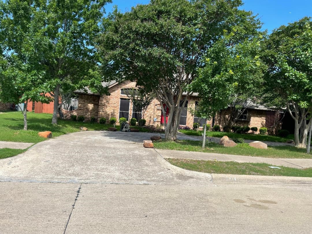 3719 Kelly Boulevard Carrollton TX 75007