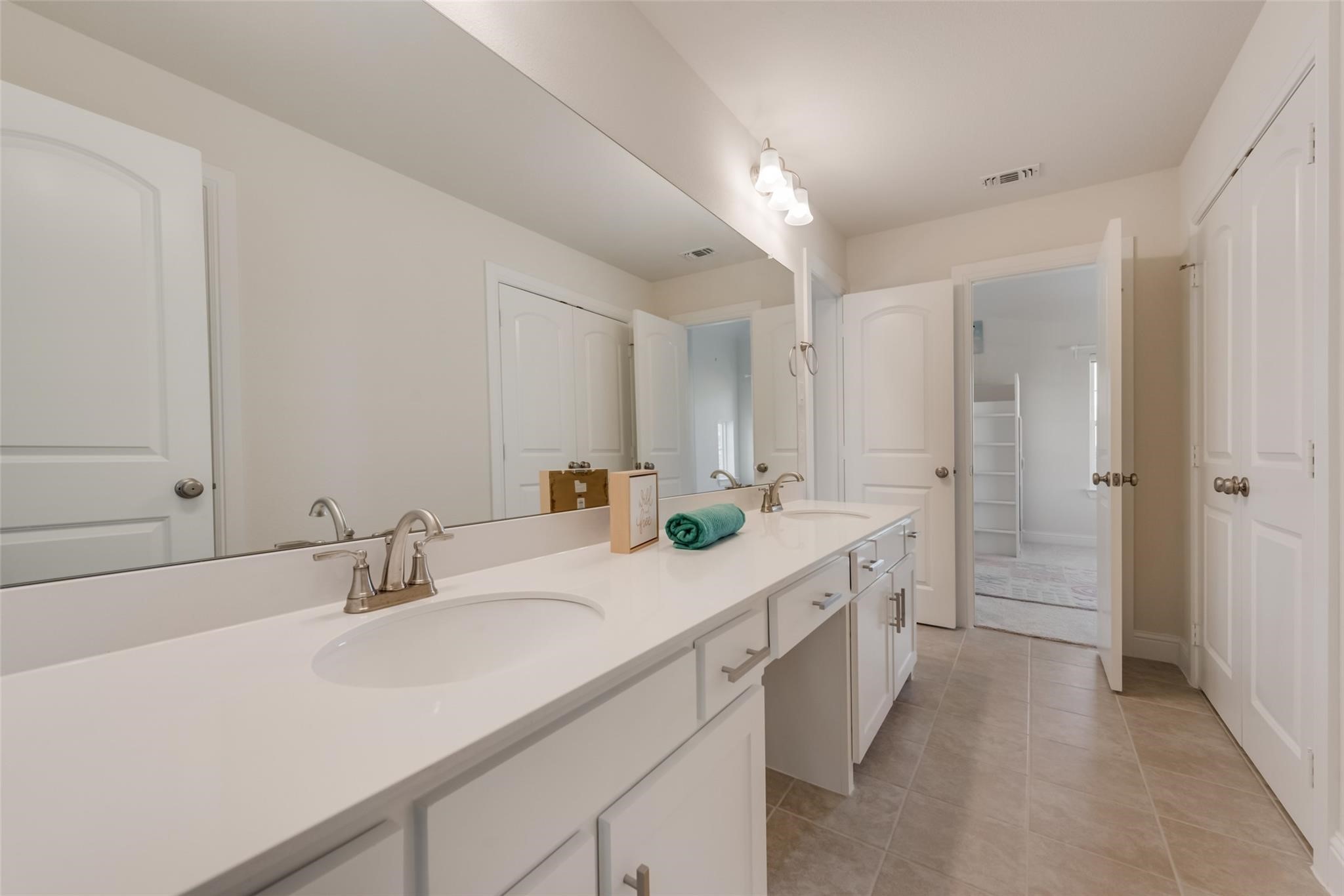 1108 Silverthorn Trail Justin TX 76247