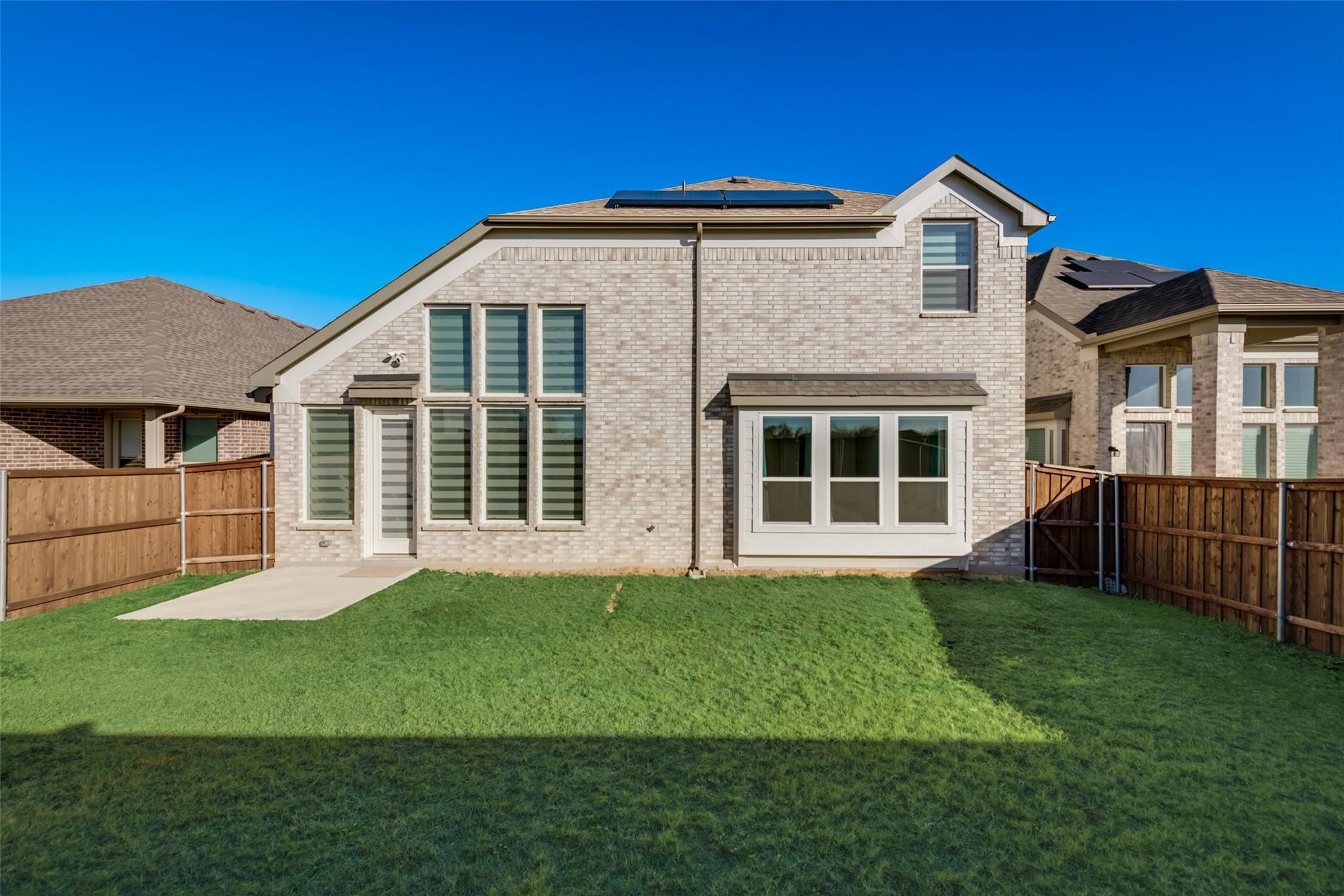 1108 Silverthorn Trail Justin TX 76247