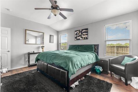 1225 Glencoe Drive Glenn Heights TX 75154