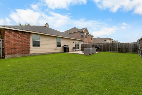 1225 Glencoe Drive Glenn Heights TX 75154