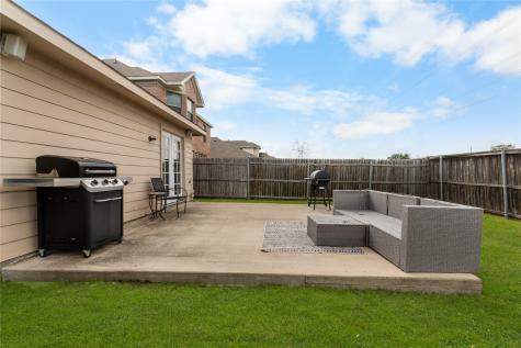 1225 Glencoe Drive Glenn Heights TX 75154