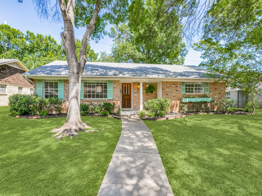 10316 Countess Drive Dallas TX 75229