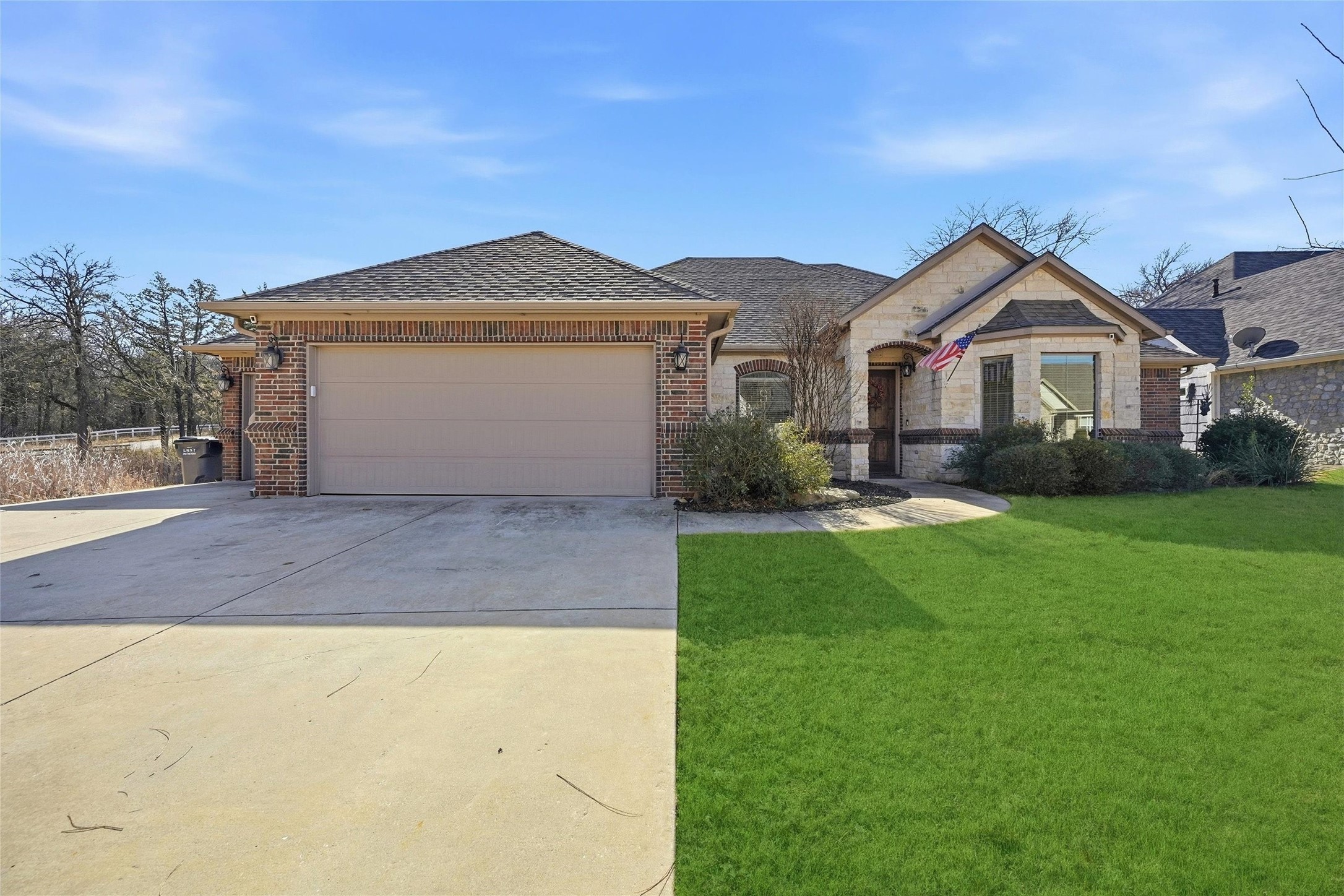 21 Lone Oak Boulevard Pottsboro TX 75076