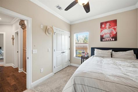 21 Lone Oak Boulevard Pottsboro TX 75076