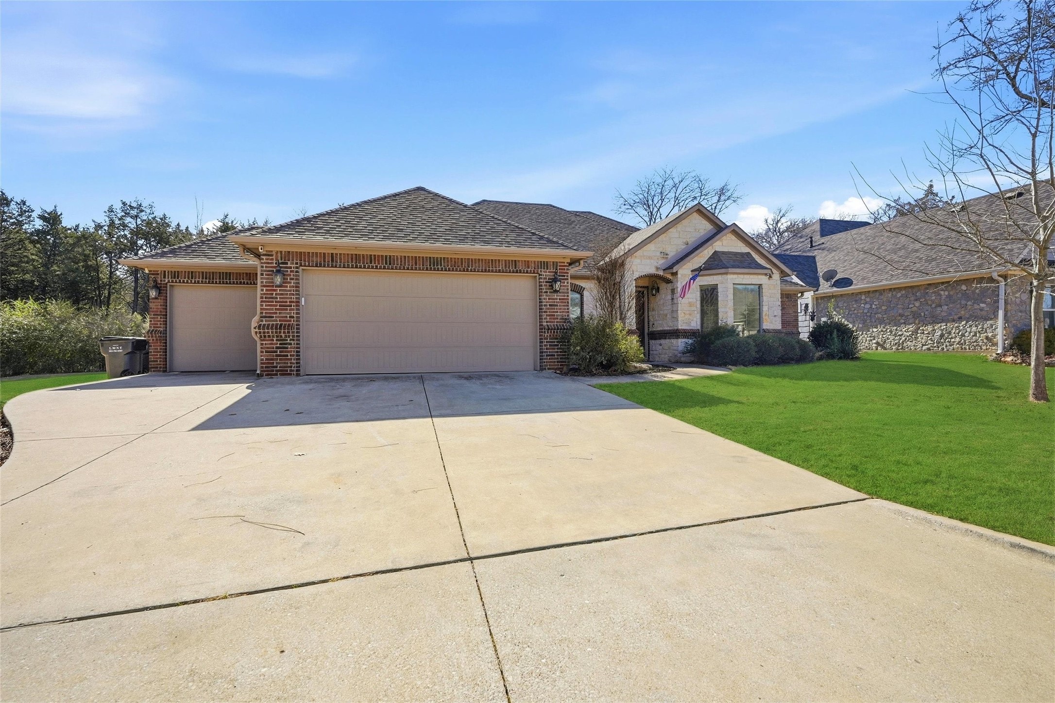 21 Lone Oak Boulevard Pottsboro TX 75076