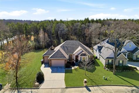 21 Lone Oak Boulevard Pottsboro TX 75076