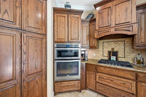 21 Lone Oak Boulevard Pottsboro TX 75076