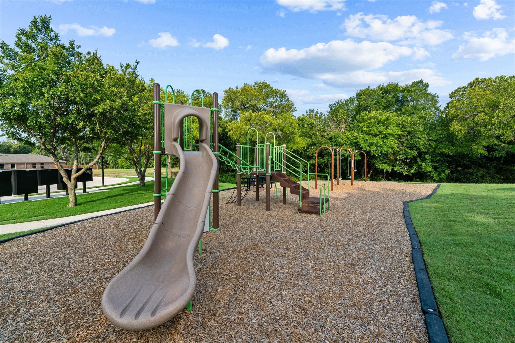 1136 Aragon Trail Mesquite TX 75149