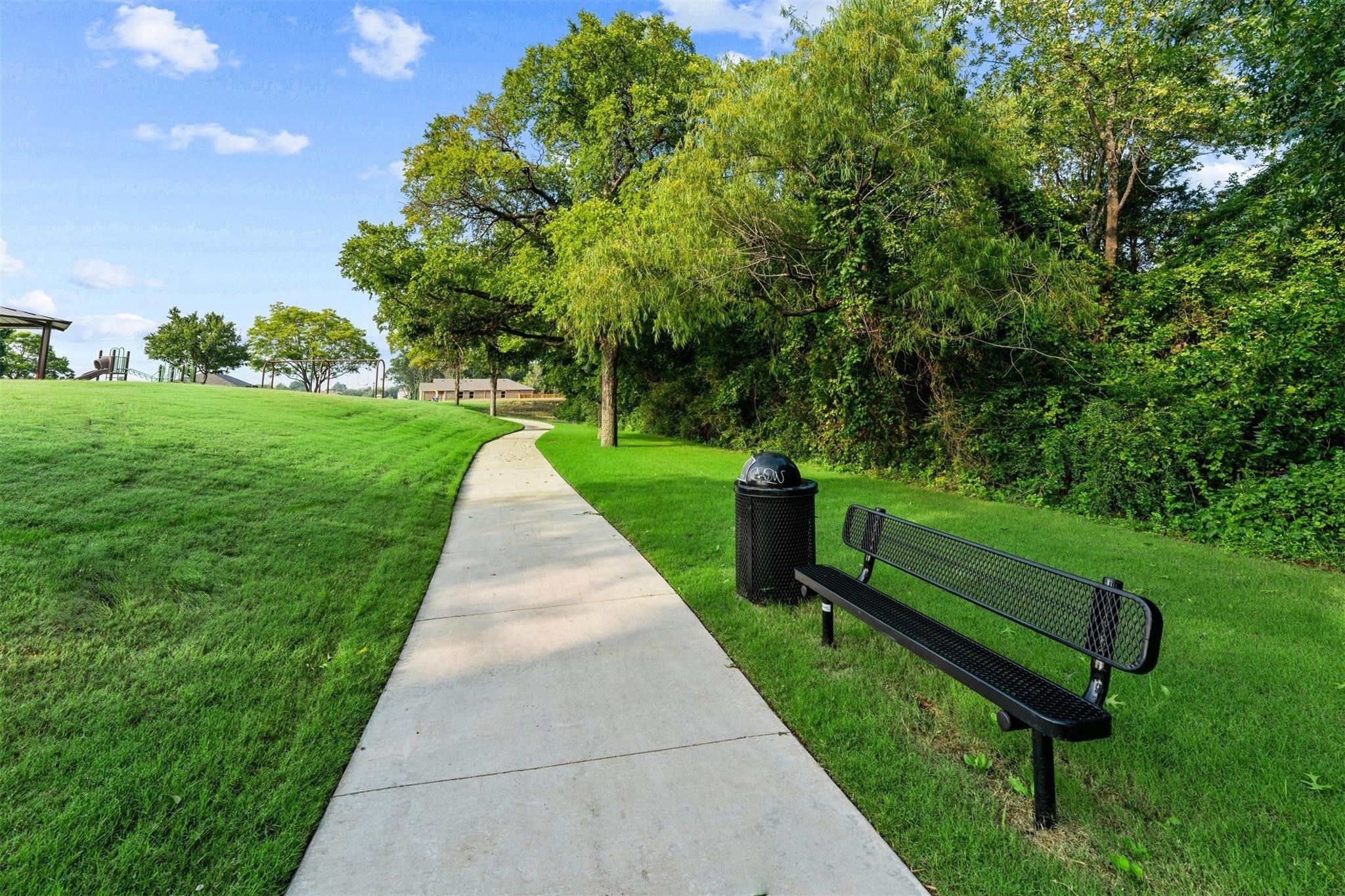 1136 Aragon Trail Mesquite TX 75149