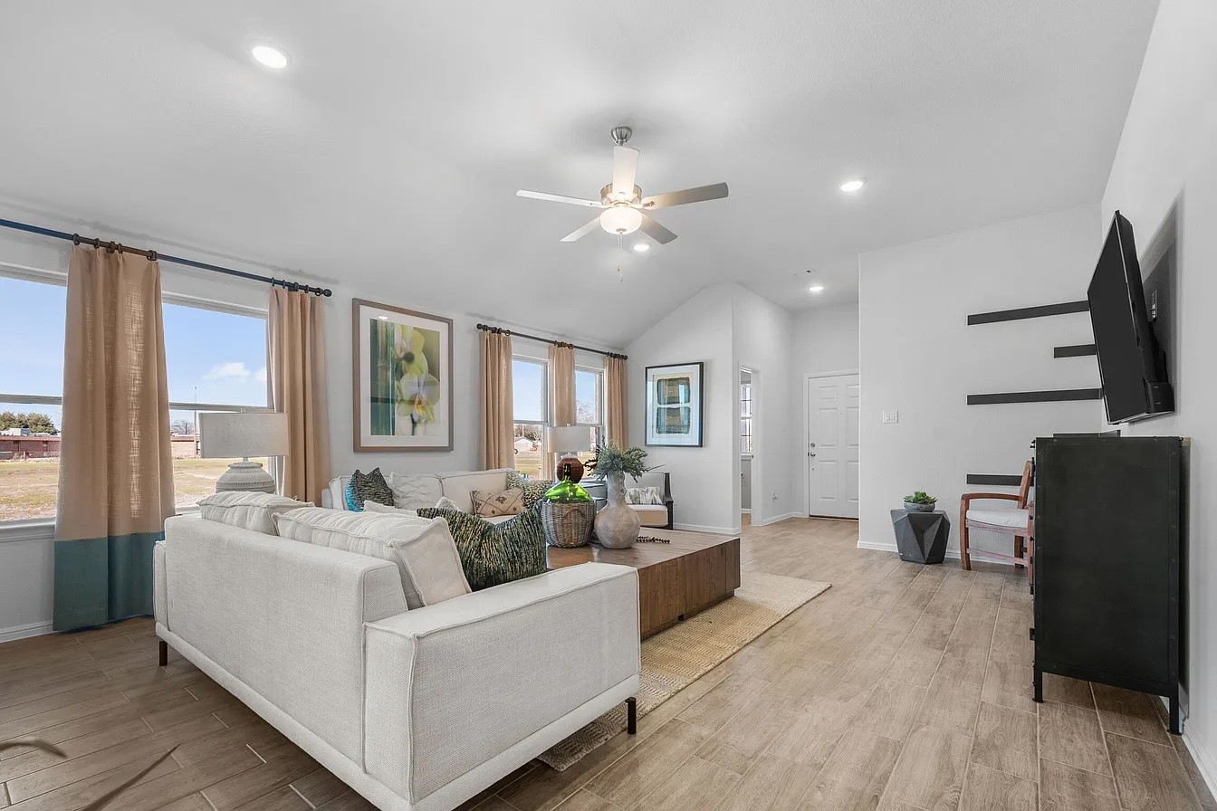 1136 Aragon Trail Mesquite TX 75149