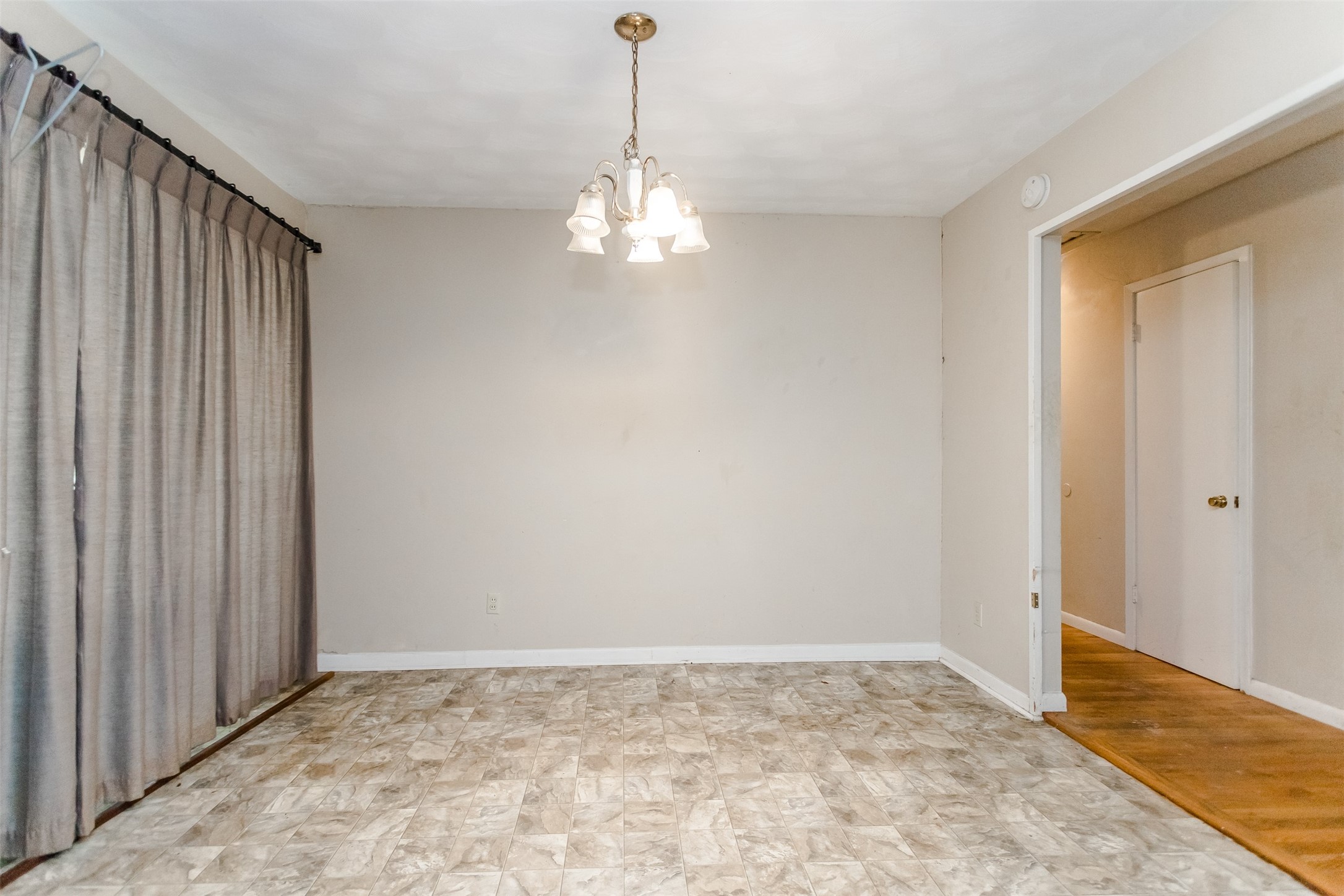 511 Fairview Drive Richardson TX 75081