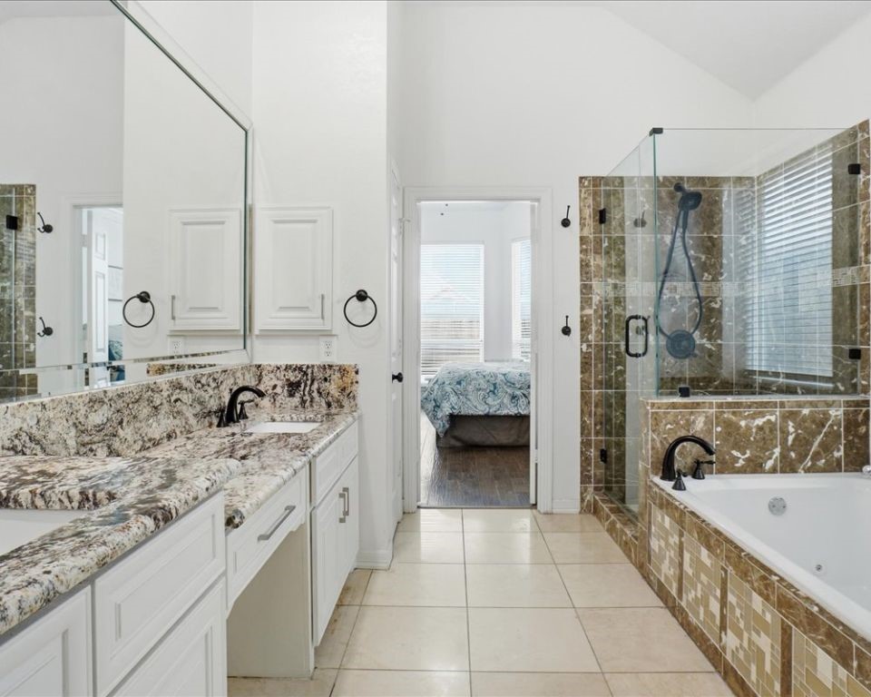 3909 Hogan Manor Drive Plano TX 75025