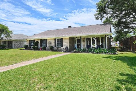 2112 Columbia Drive Richardson TX 75081