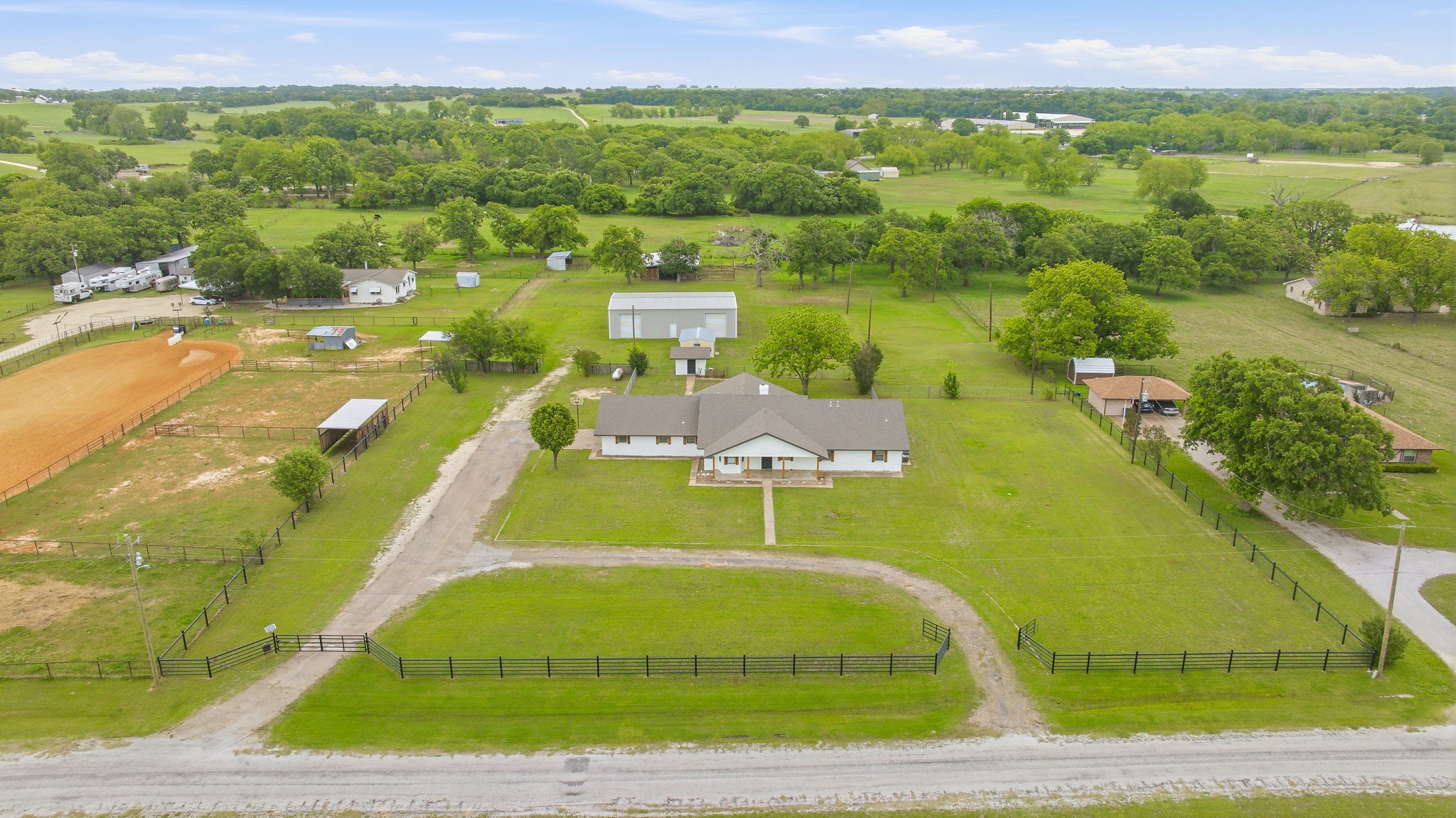 621 County Road 484 Stephenville TX 76401