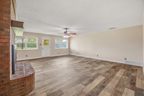 621 County Road 484 Stephenville TX 76401