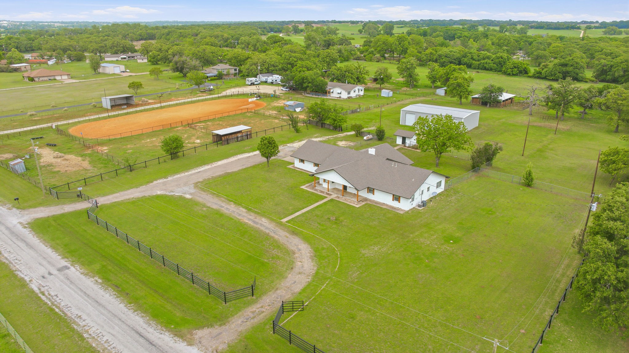 621 County Road 484 Stephenville TX 76401