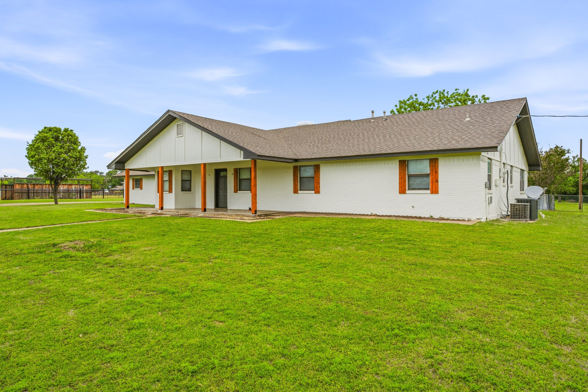621 County Road 484 Stephenville TX 76401