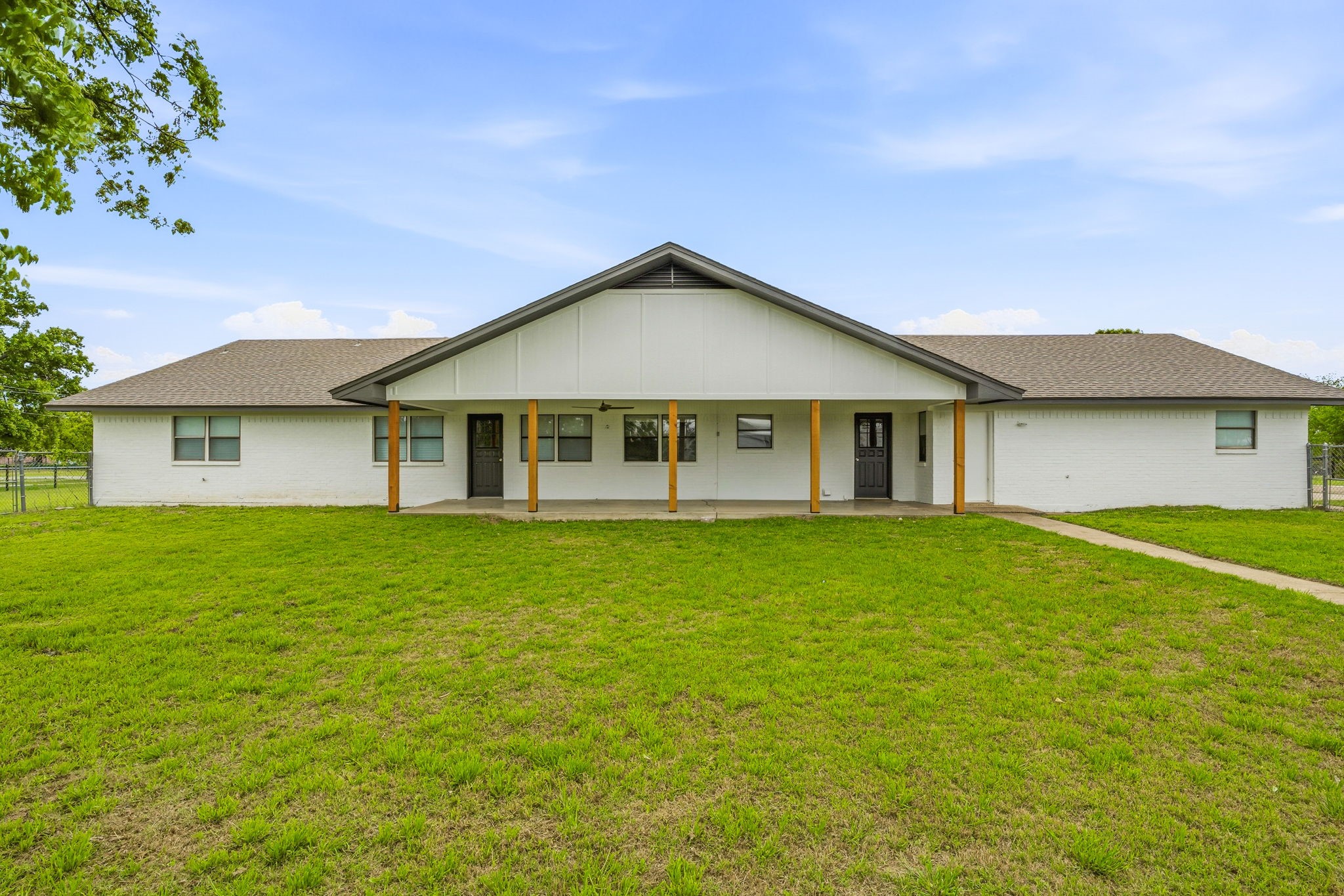 621 County Road 484 Stephenville TX 76401