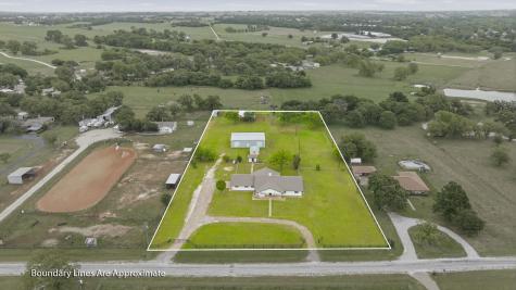 621 County Road 484 Stephenville TX 76401