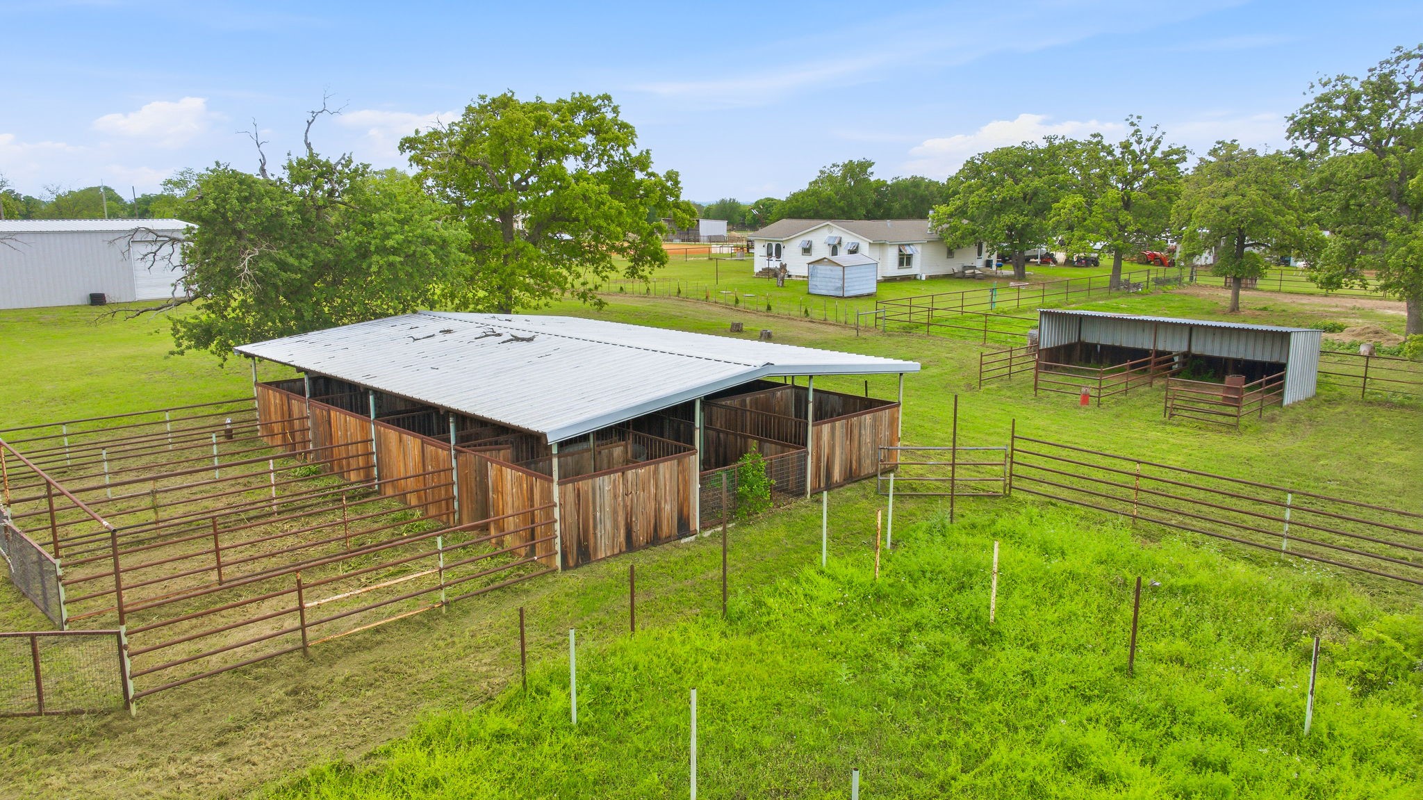 621 County Road 484 Stephenville TX 76401