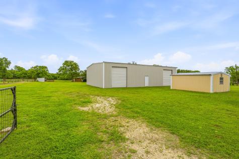 621 County Road 484 Stephenville TX 76401