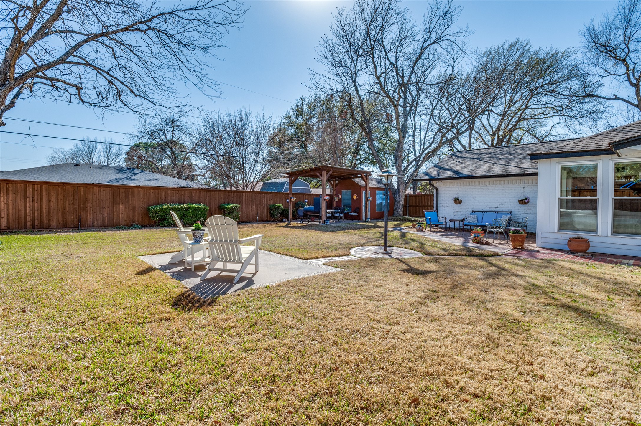 1710 N Dickerson Pantego TX 76013
