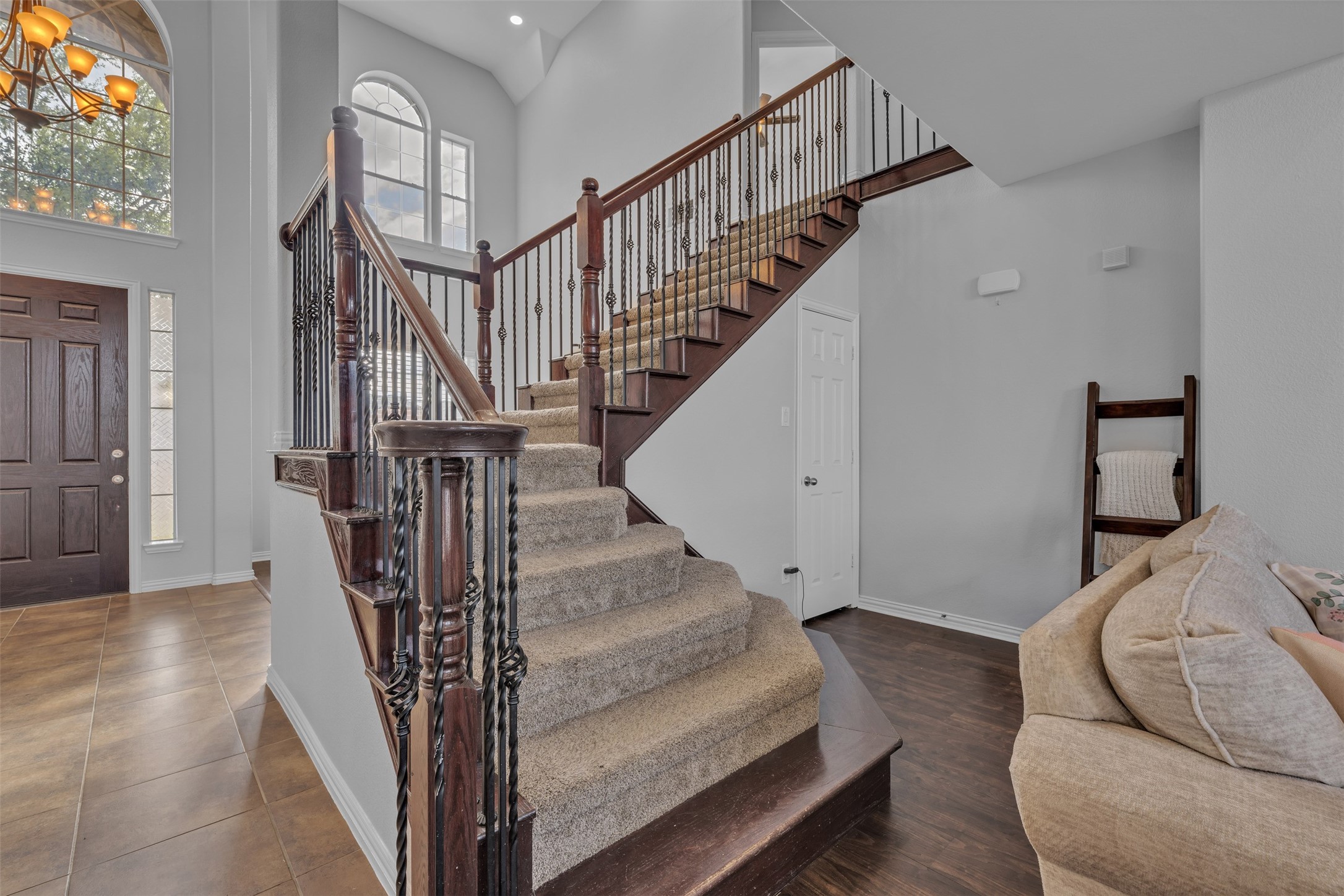 943 Mimosa Court Burleson TX 76028