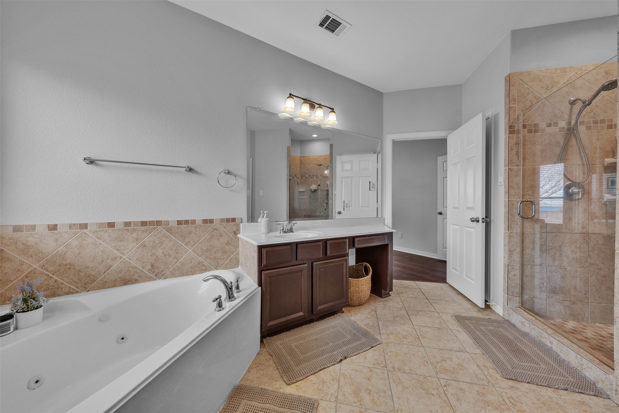 943 Mimosa Court Burleson TX 76028
