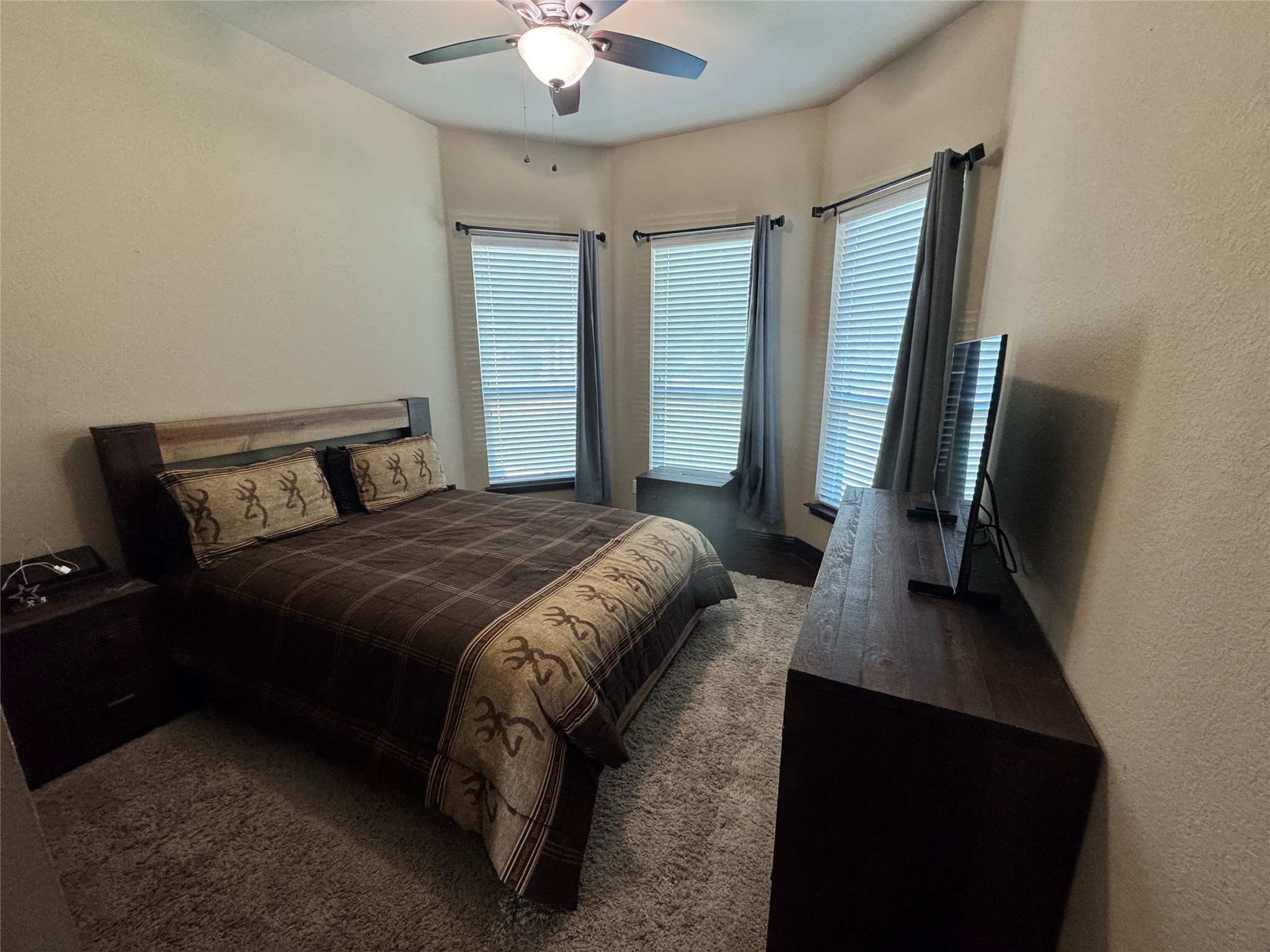 8228 Preserve Oaks Drive Burleson TX 76028